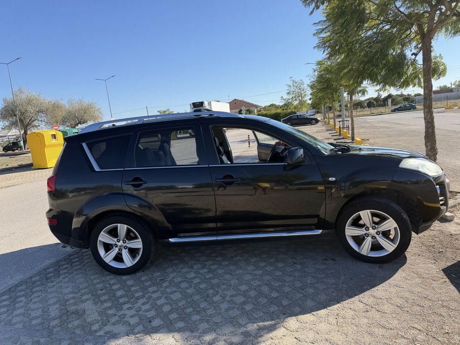 Peugeot 4007