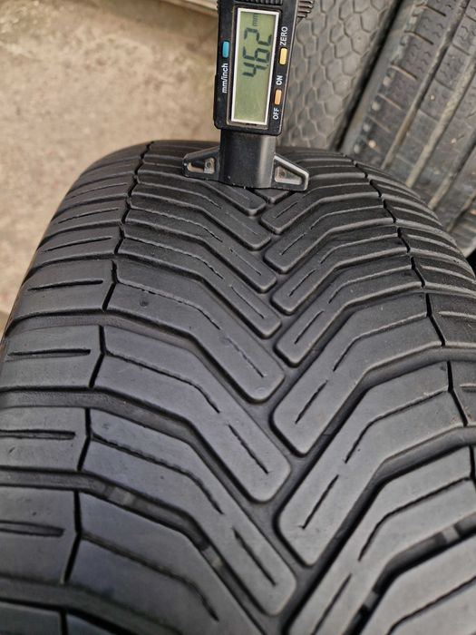 215/55R16 Michelin CrossClimate + Всесезонка склад шини резина шины покрышки Мішелін
