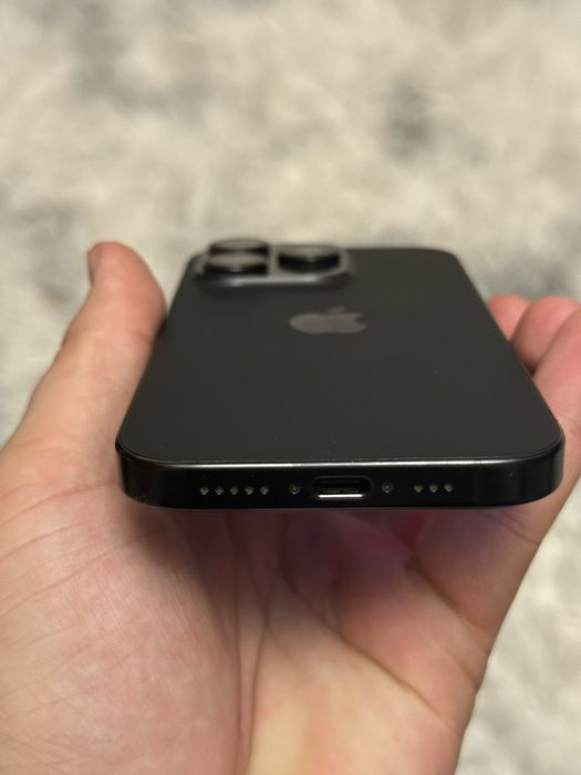 Iphone 16 pro 128gb. Європа 100% батарея!
