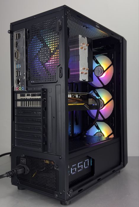 Ігровий ПК!! Ryzen 5 5500, RX 5600 XT, DDR4 16gb, SSD 512Gb