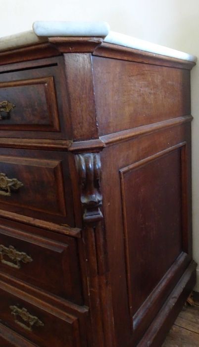 Móvel Pechiché / Toucador e Comoda Muito Antigos (+ de 90 Anos)