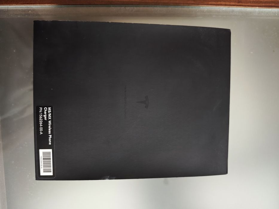 Carregador wireless Tesla Model S