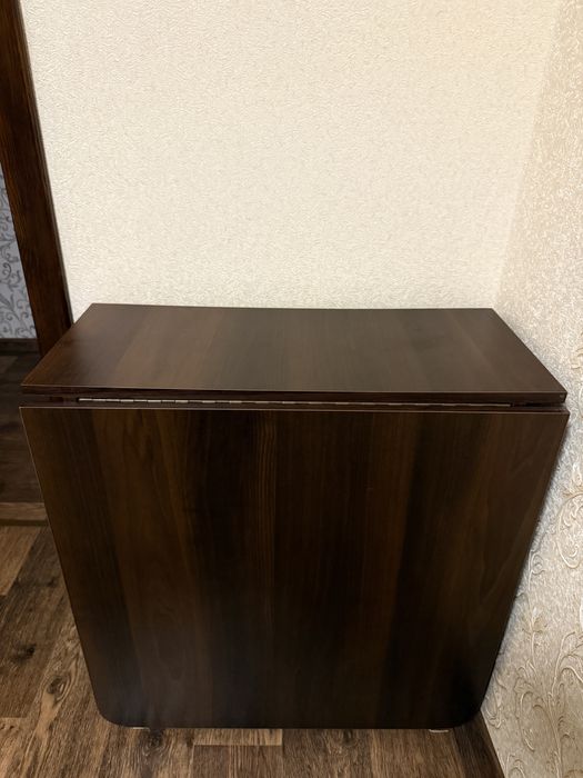 Стол-тумба темно коричнева