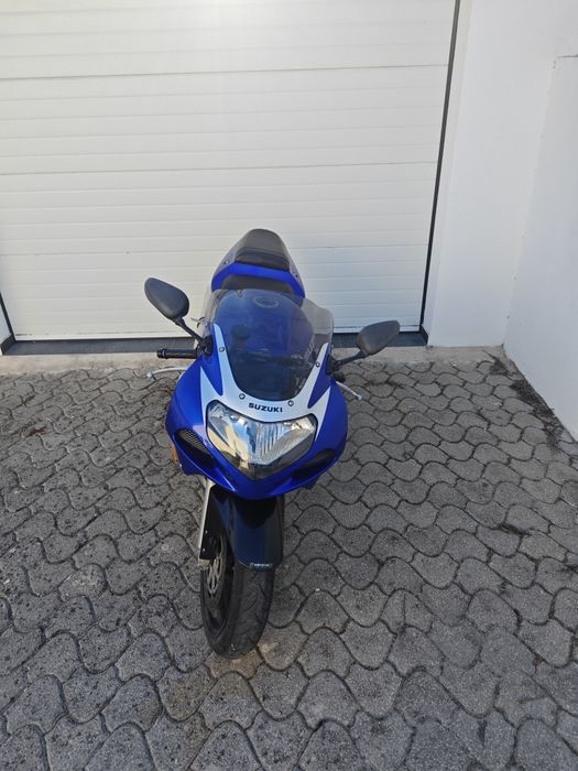 Suzuki  GSXR 600