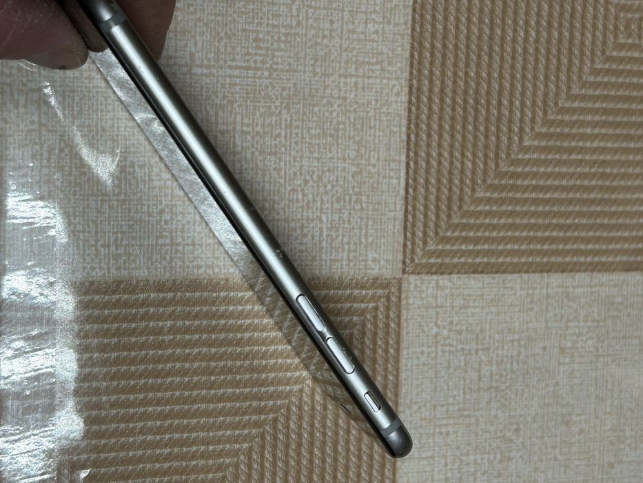 Продам айфоны разных моделей