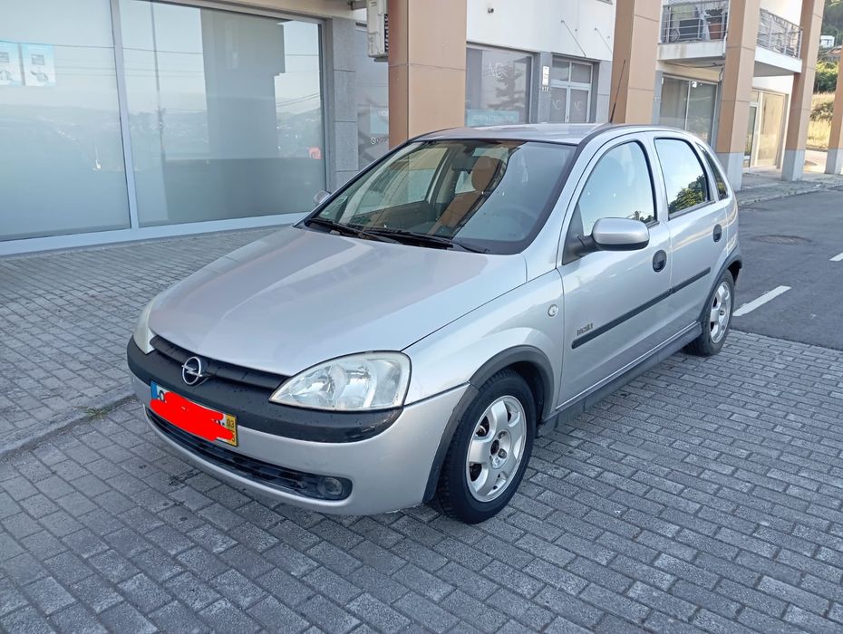 Opel corsa  1.2 CC. 130 mil kms reais 2003