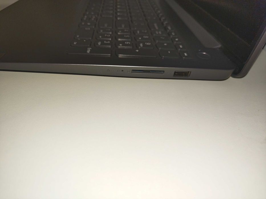 Lenovo Ideapad 3-15 Core i5-1235U