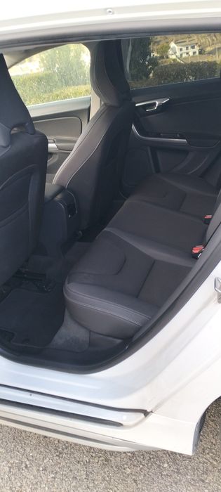 Volvo v60 1.6 D2