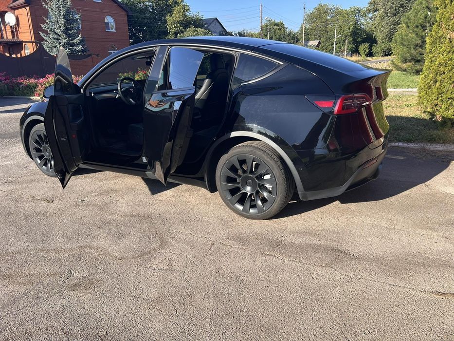 Тесла У, tesla Y