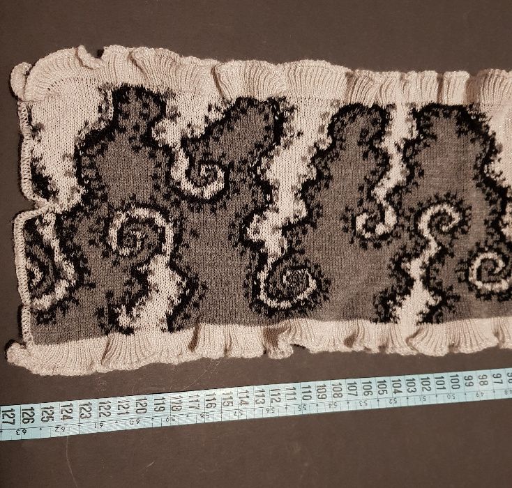 Cachecol Cinza e branco em lã