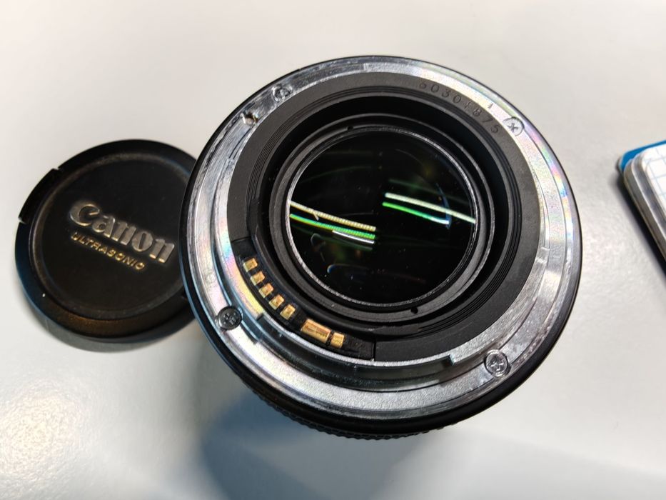 Objetiva Canon 50mm f1.4 avariada