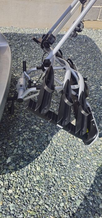 Bagażnik rowerowy Thule 946 na 3 rowery uchylny