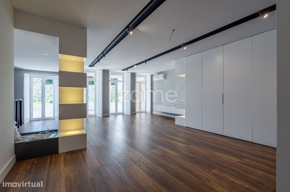 Apartamento T2 Novo C/Logradouro, CENTRO HISTÓRICO DE VIANA!