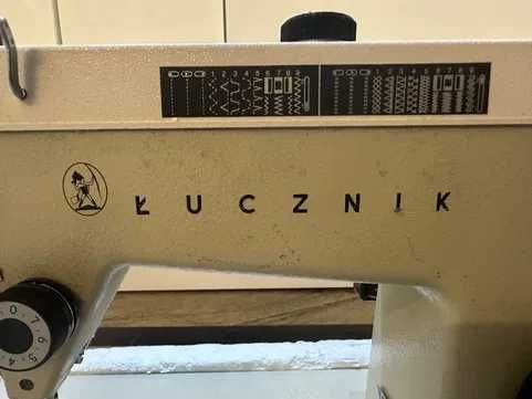 Maszyna do szycia ŁUCZNIK 724 z silnikiem TUR 2