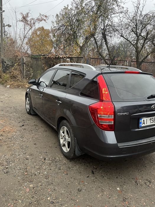 Kia Ceed 2008 1.6 CRDI