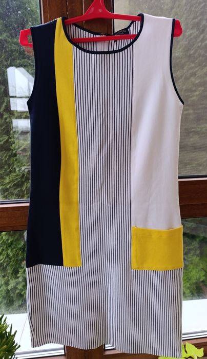 Сукні жіночі ESCADA