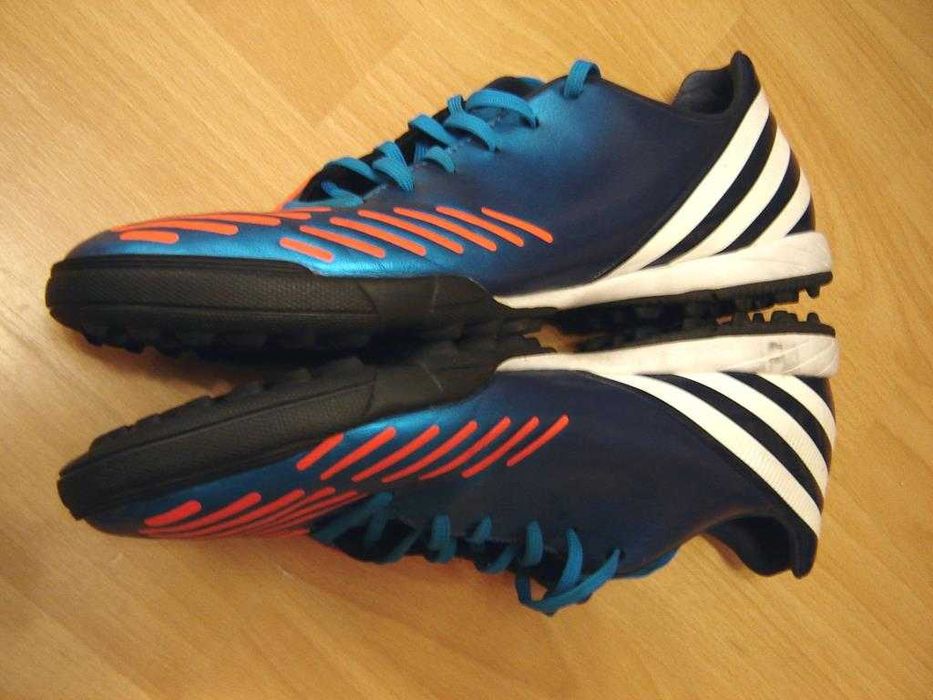 Adidas Predator Absolado buty piłkarskie 44 2/3