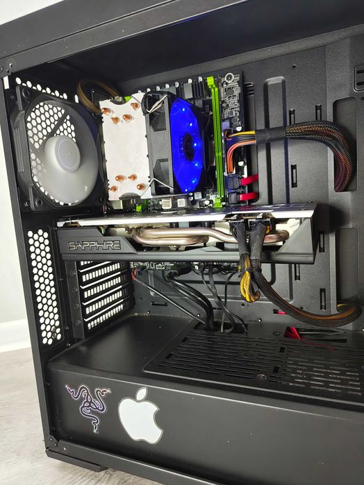 Komputer Intel Xeon 8 rdzeni | RX 570 8GB | 32GB RAM | SSD | WiFi