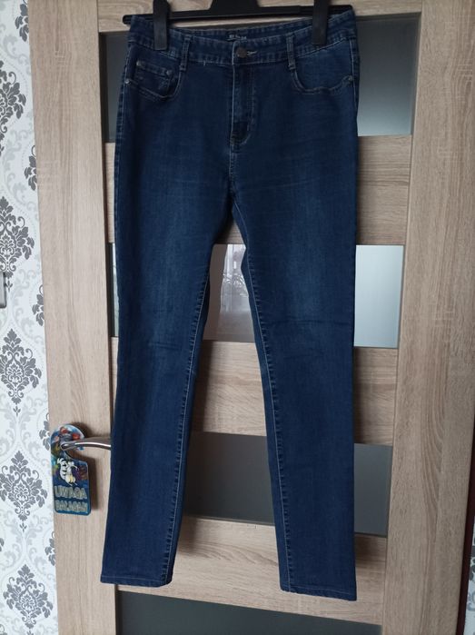Spodnie jeansowe granat L