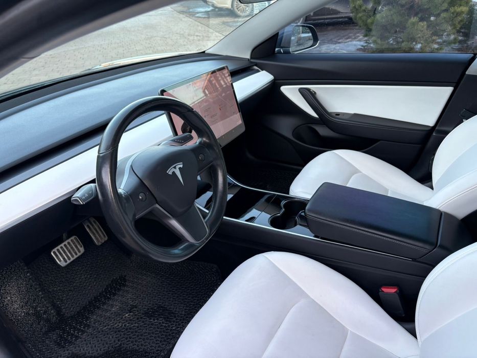 Tesla model 3 топ!!!