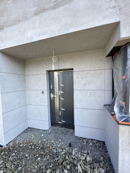 Beton architektoniczny tynki dekoracyjne elewacja rdza mikrocement
