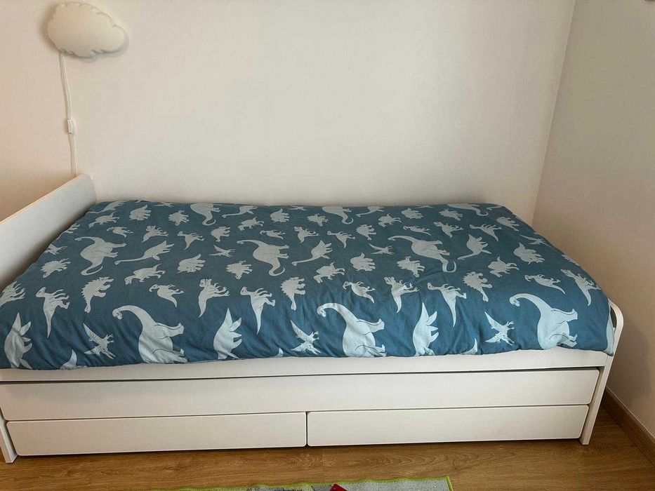 Conjunto para quarto de criança