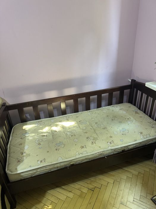Продам ліжко дитяче/підліткове