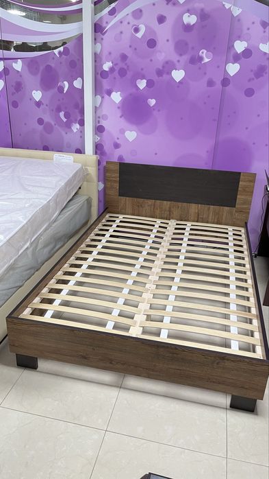 Спальня модульна Вероніка продається комплектом та частинами