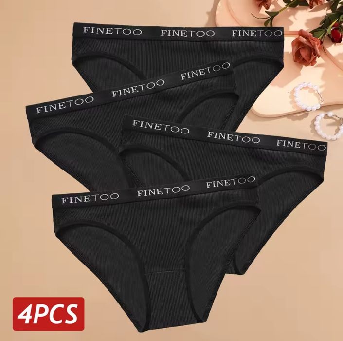 Трусики жіночі чорні розмір S/M 4шт набір