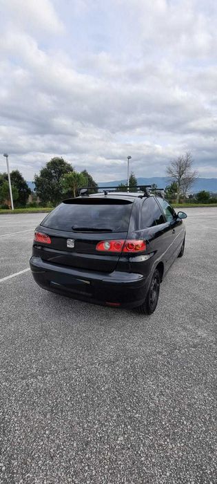 Seat Ibiza 6L TDI (Em óptimo estado geral)