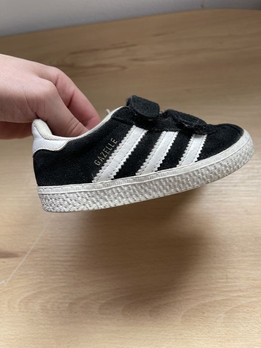 Дитяче кеди адідас