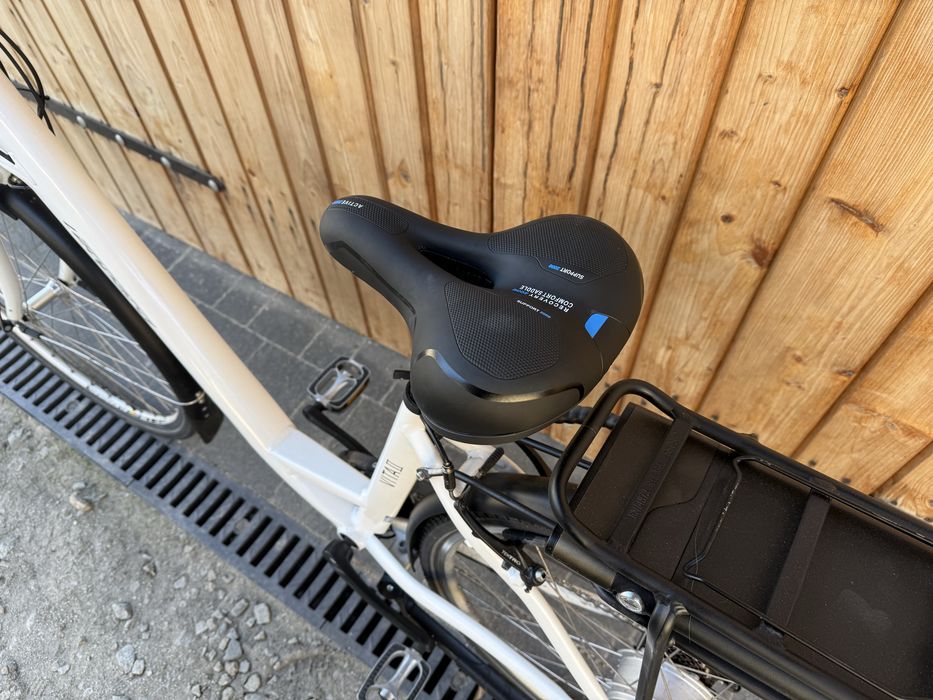 Rower Elektryczny LEOPARD miejski damski Gazelle Bafang 36 V biały S M