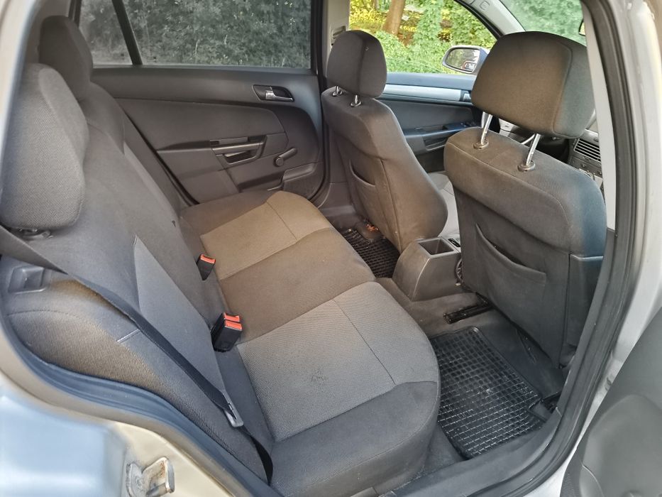 Opel Astra III 1,7 CDTI 2006r Elektryka Klima kombi
