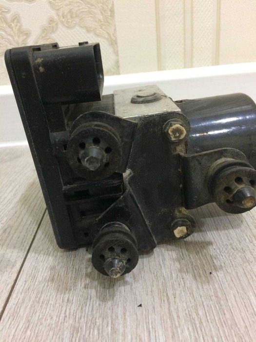 Продам Блок АБС на фольцваген