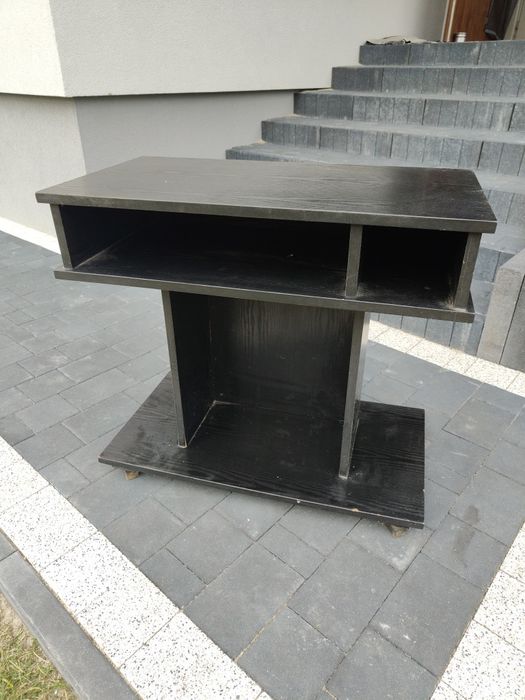 Sprzedam szafkę pod telewizor