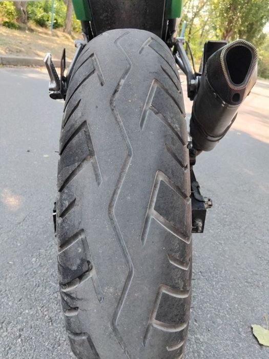 Мотоцикл Kawasaki z 250