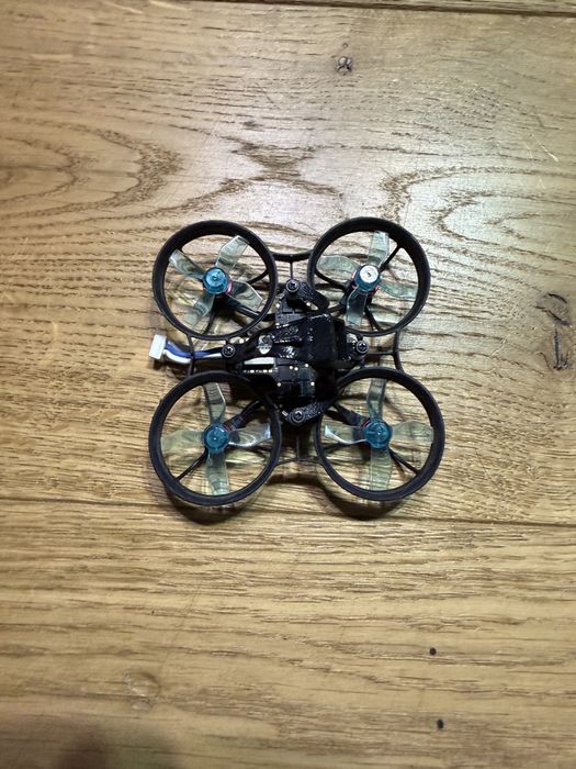 TinyWhoop 65mm Custom Race - Newbeedrone Cockroach 65mm