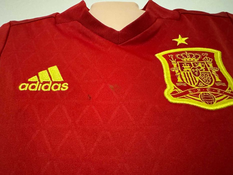 KOSZULKA Hiszpania (reprezentacja) 2016 home Adidas 110