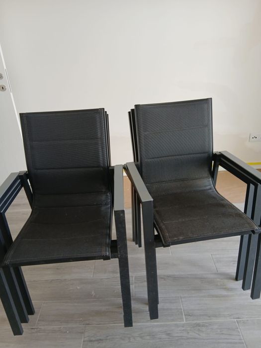Mesa de jardim com 6 cadeiras