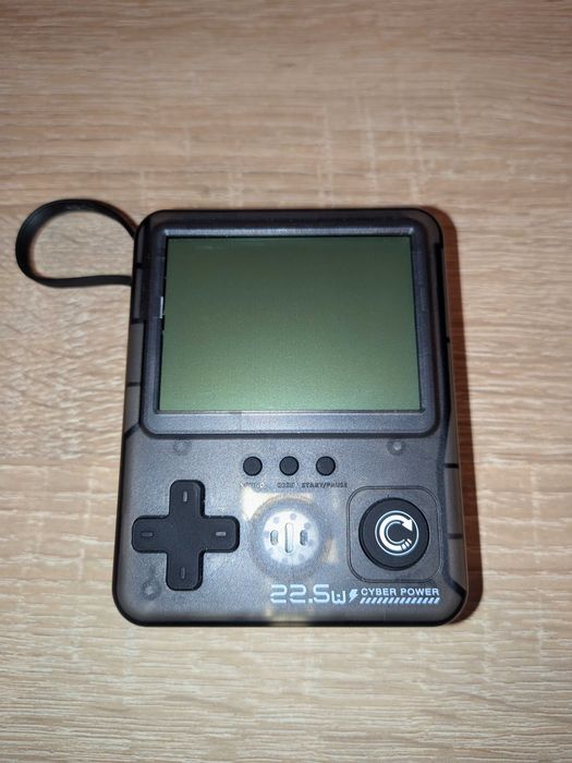 Power bank 10000mah z wbudowaną grą Brick Game