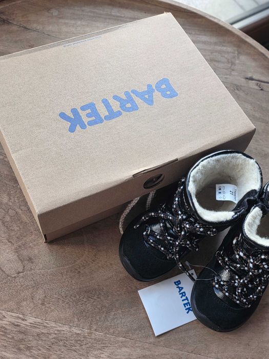 Nowe buty niemowlęce Bartek roz. 21