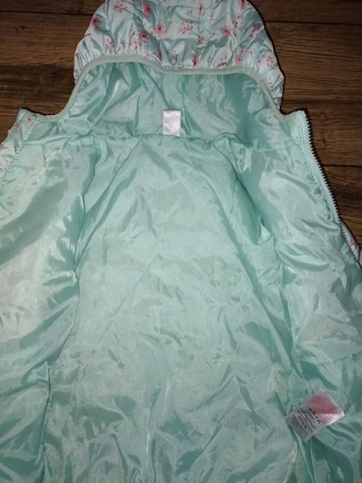 Kurtka wiosenna rozmiar 104/110