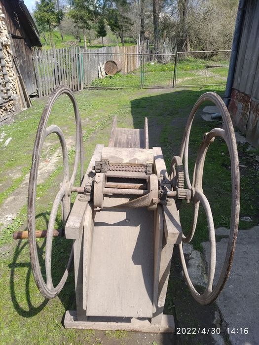 Продам січкарню хорошу