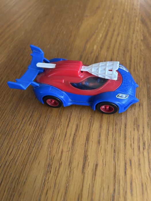 Kinder surpresa vários