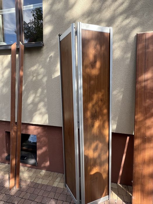 Drzwi składane mdf  w aluminiowej ramie – komplet