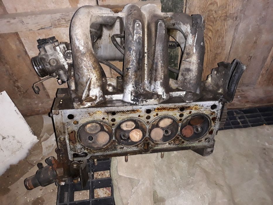 Продам ГБЦ Renault Megan 1, 1.6b 8v