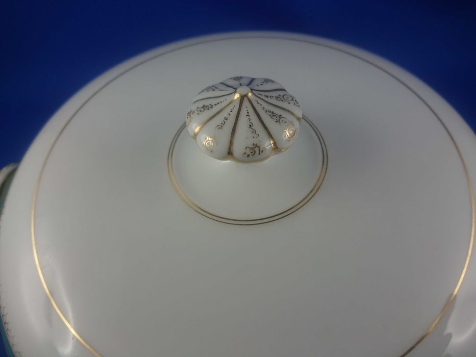 Stara porcelanowa waza XIX wiek