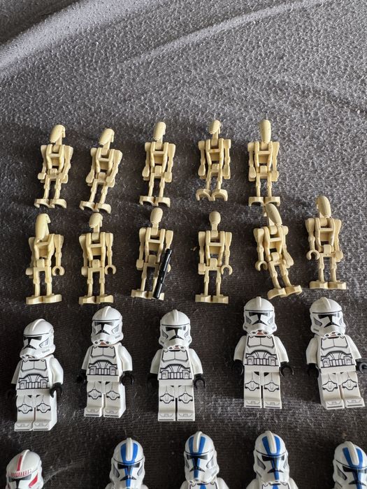 Figurki lego rezerwacja