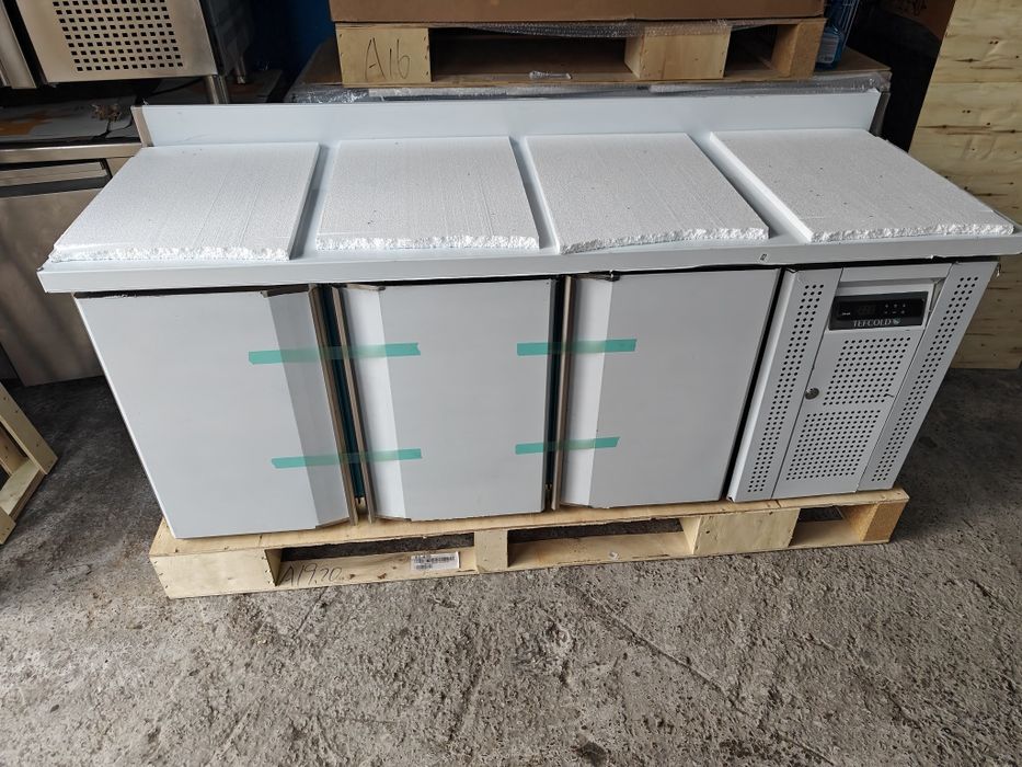 Столы холодильные морозильные на 2,3 двери бу новые