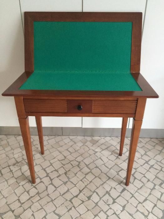 Game Table / Heraldic Sideboard64751211507202122